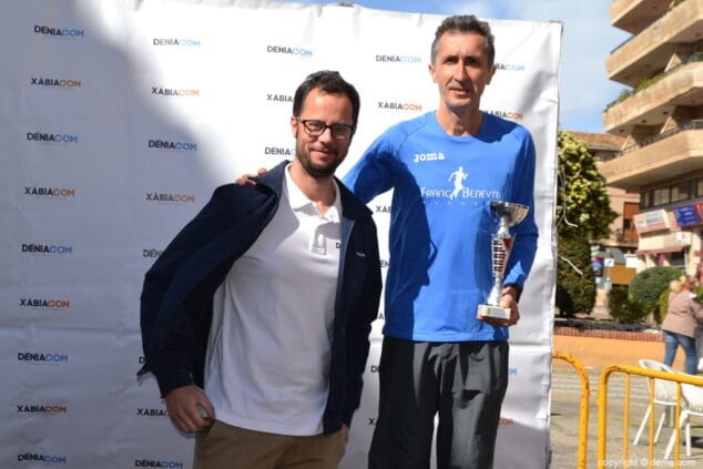 06 5o marcha solidaria a favor del raquel paya podium veteranos masculino