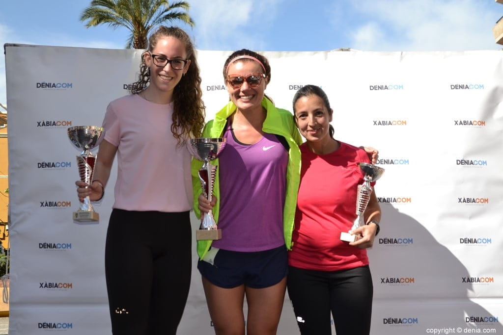 13 5o marcha solidaria a favor del raquel paya podium senior femenino