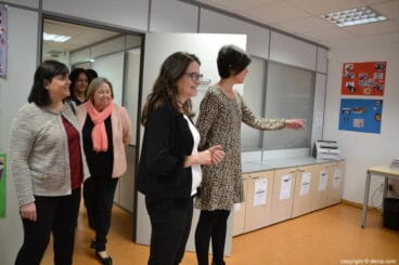 Mónica Oltra visita Dénia – VIsita al Centre Dona Dénia