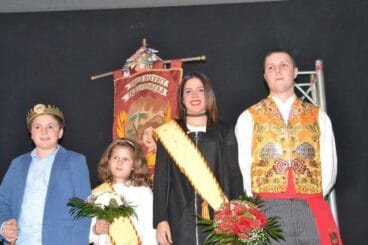 cargos paris pedrera 2019