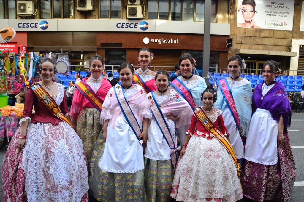Las falleras mayores de Dénia ultiman su reinado en las Fiestas de la Primavera de Murcia 2 carla y melani en las fiestas de la primavera