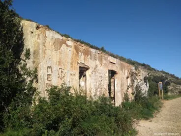 Casa de la colonia en el Montgó de Dénia