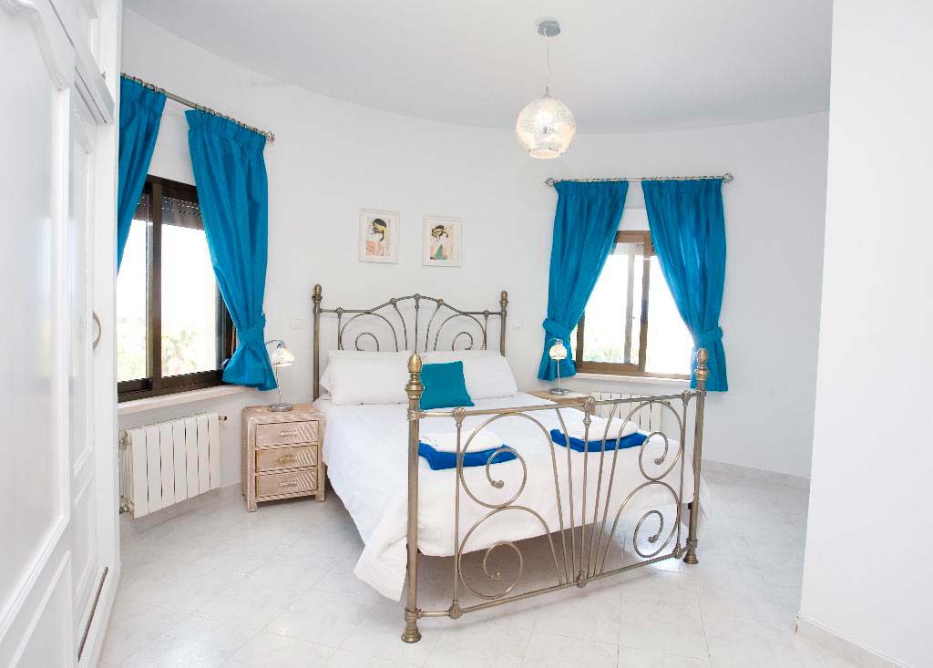 Dormitorio con encanto Quality Rent a Villa