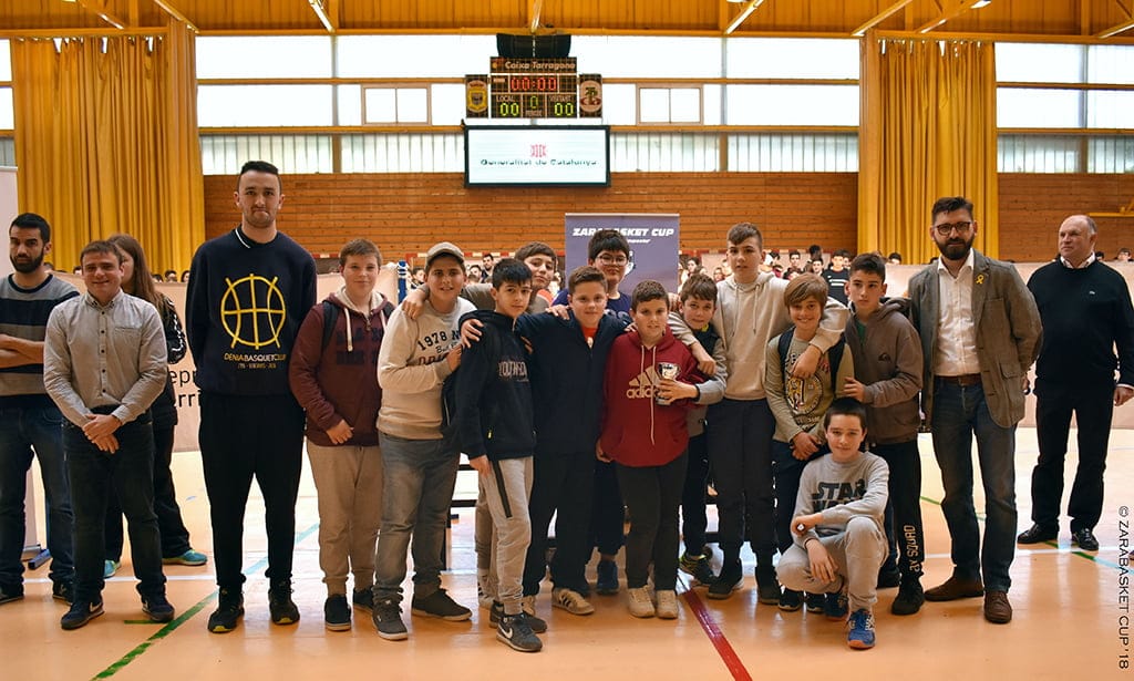 Gran papel de los equipos del Dénia Básquet en el 'Torneo Zarabasquet Cup Ciudad de Amposta' 5 equipo alevin masculino del denia basquet