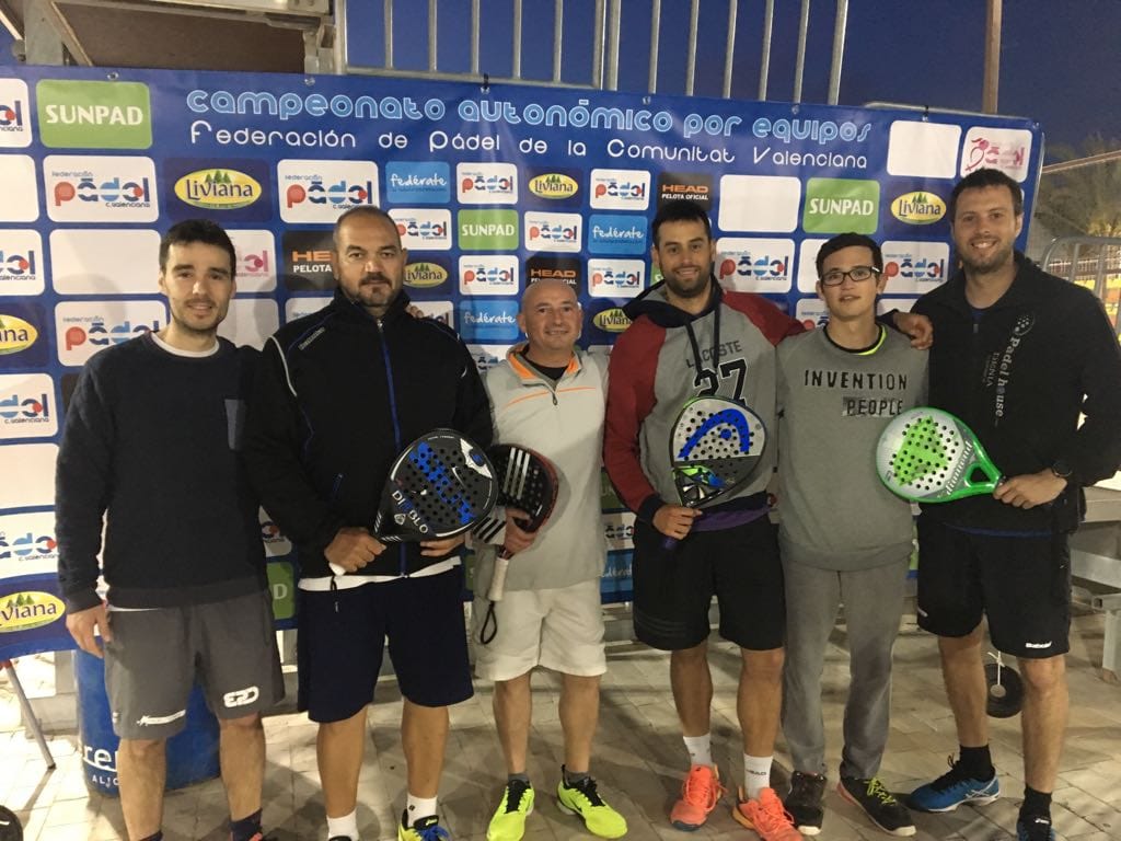 Grandes resultados para los tenistas del Club Tenis Dénia en la 'Liga Comarcal' 2 equipo de padel del ct denia