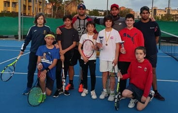 Grupo 4 chicos