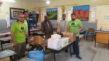 Los componentes de Tronquet 71 entregan parte del material solidario