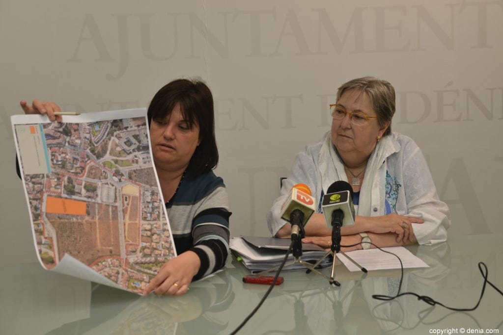 morera y cardona muestran la posible ubicacion de la nueva residencia de ancianos