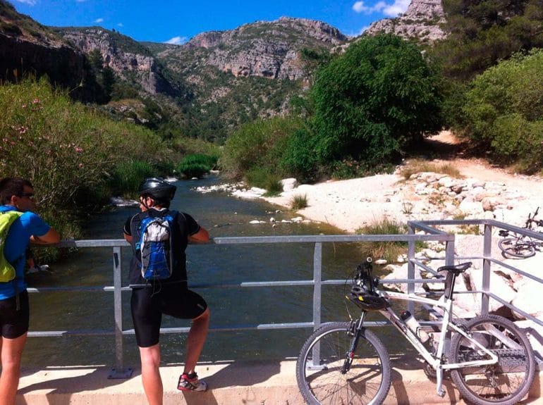 Ruta por el río Serpis Aventura Pata Negra