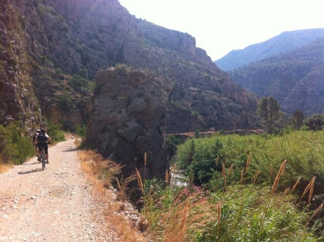 rutas en mountain bike aventura pata negra