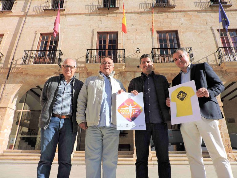 Vicent Crespo con Ricard Pérez, Toni Sentí y Jordi Jorro
