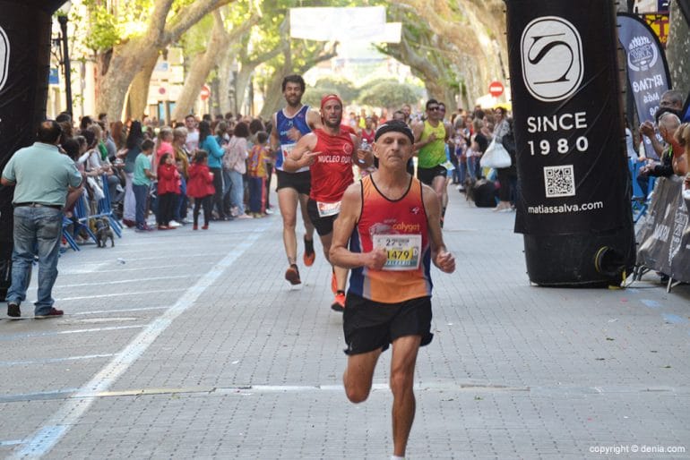 Vicent De Juan entrando en meta
