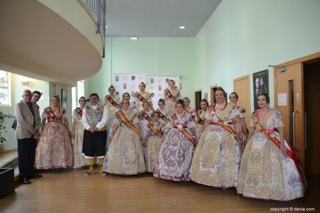 07 despedida de las falleras mayores de denia 2018 cargos darrere 2018
