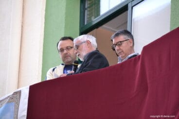 Procesión de los Desamparados Dénia 2018 – La Virgen en el colegio Maristas