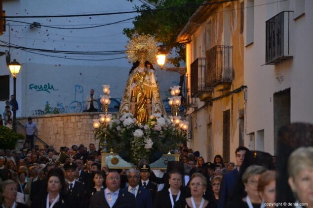 17 procesion de los desamparados denia 2018 virgen por la calle pont