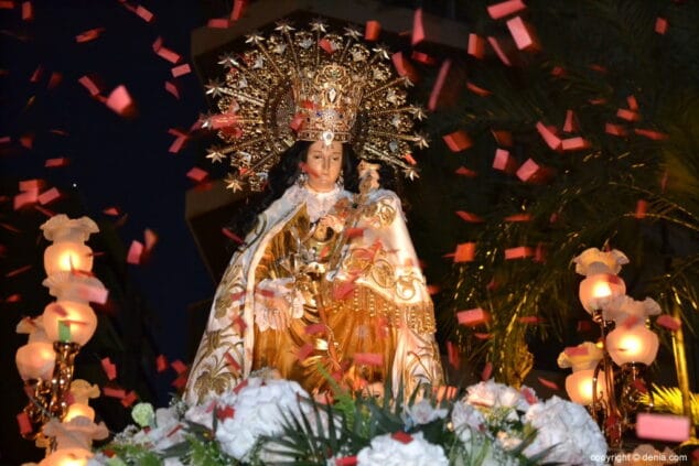38 procesion de los desamparados denia 2018 confetti
