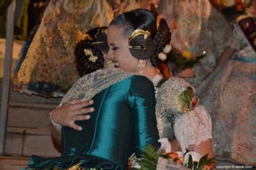 Elección Falleras Mayores de Dénia 2019 – Abrazo