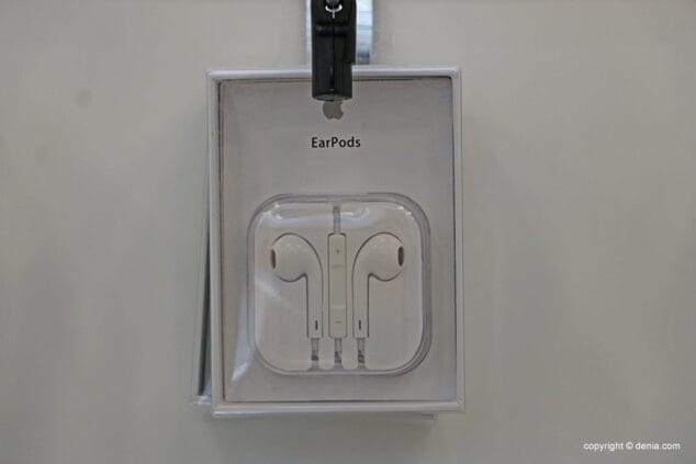 iRepair sigue creciendo con su nueva tienda en Calle Diana 6 Earpods iRepair