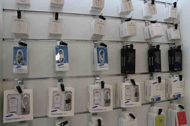 iRepair sigue creciendo con su nueva tienda en Calle Diana 5 accesorios samsung irepair