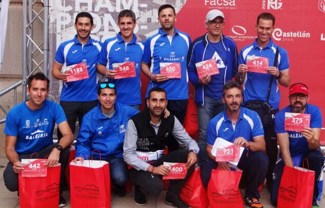 atletas del balearia en el penyagolosa trails