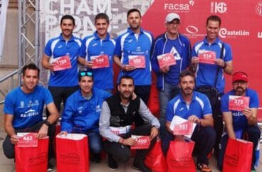 atletas del ca balearia dianium en el penyagolosa trails
