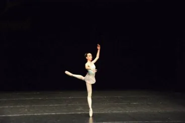 Bailarina de Babylon en un concurso