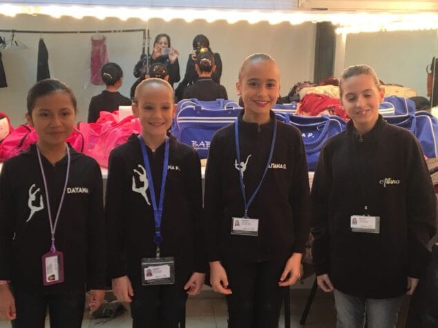Los alumnos de Babylon se clasifican entre los mejores del panorama actual de la danza 13 bailarinas de babylon en el backstage