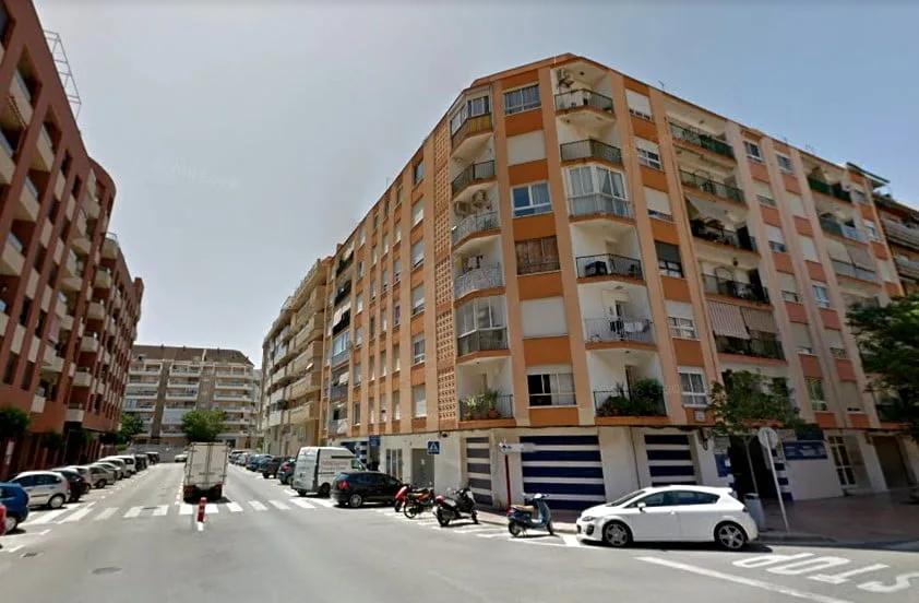 La campaña de limpieza intensiva de las calles de Dénia trabaja esta semana en la zona de Marquesado y Pintor Llorens 1 calle pintor llorens denia
