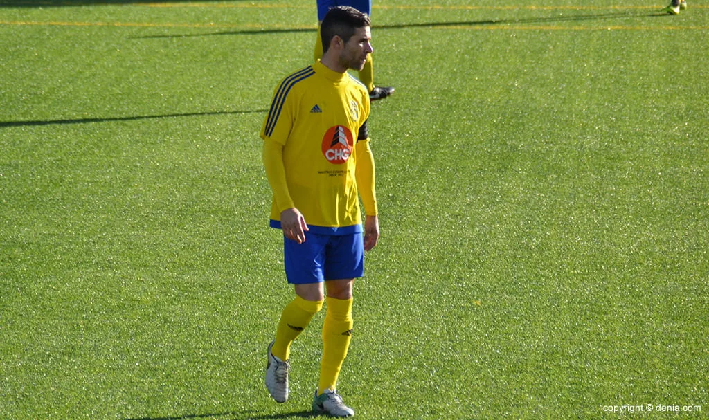 El CD Dénia está obligado a ganar a la UD Benigánim para seguir con opciones de promocionar 2 carlos ribes capitan del cd denia