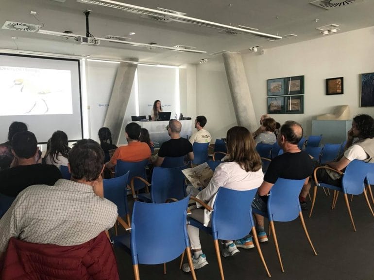 Charla sobre el chorlitejo patinegro