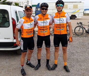 Ciclistas del Multiesport-UCMontgó