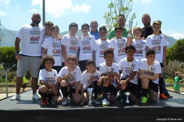 Equipo Pou campeón Alevín