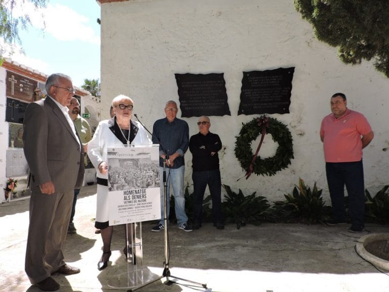Familiares de las víctimas del nazismo en Dénia