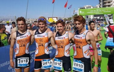 joan puigcerver con sus companeros de equipo