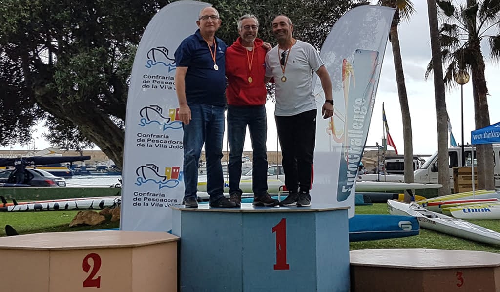 juan carlos perez con su medalla de oro