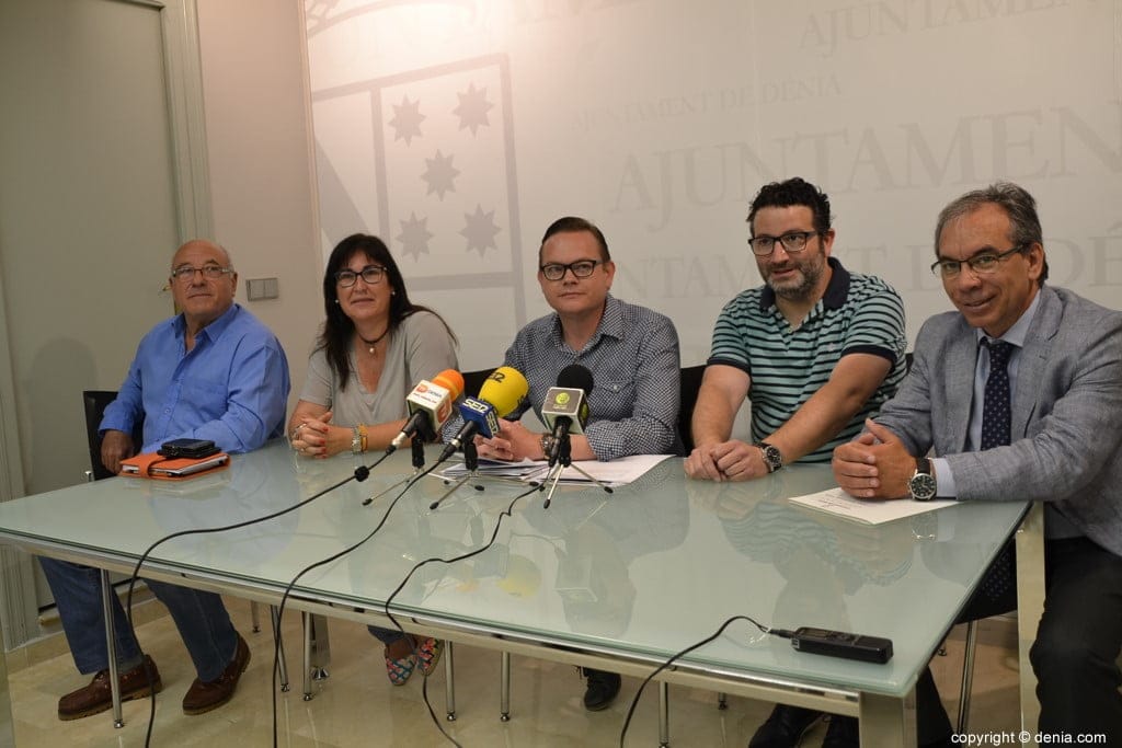 miembros de la comision de investigacion por la sentencia de la finca de la baronesa