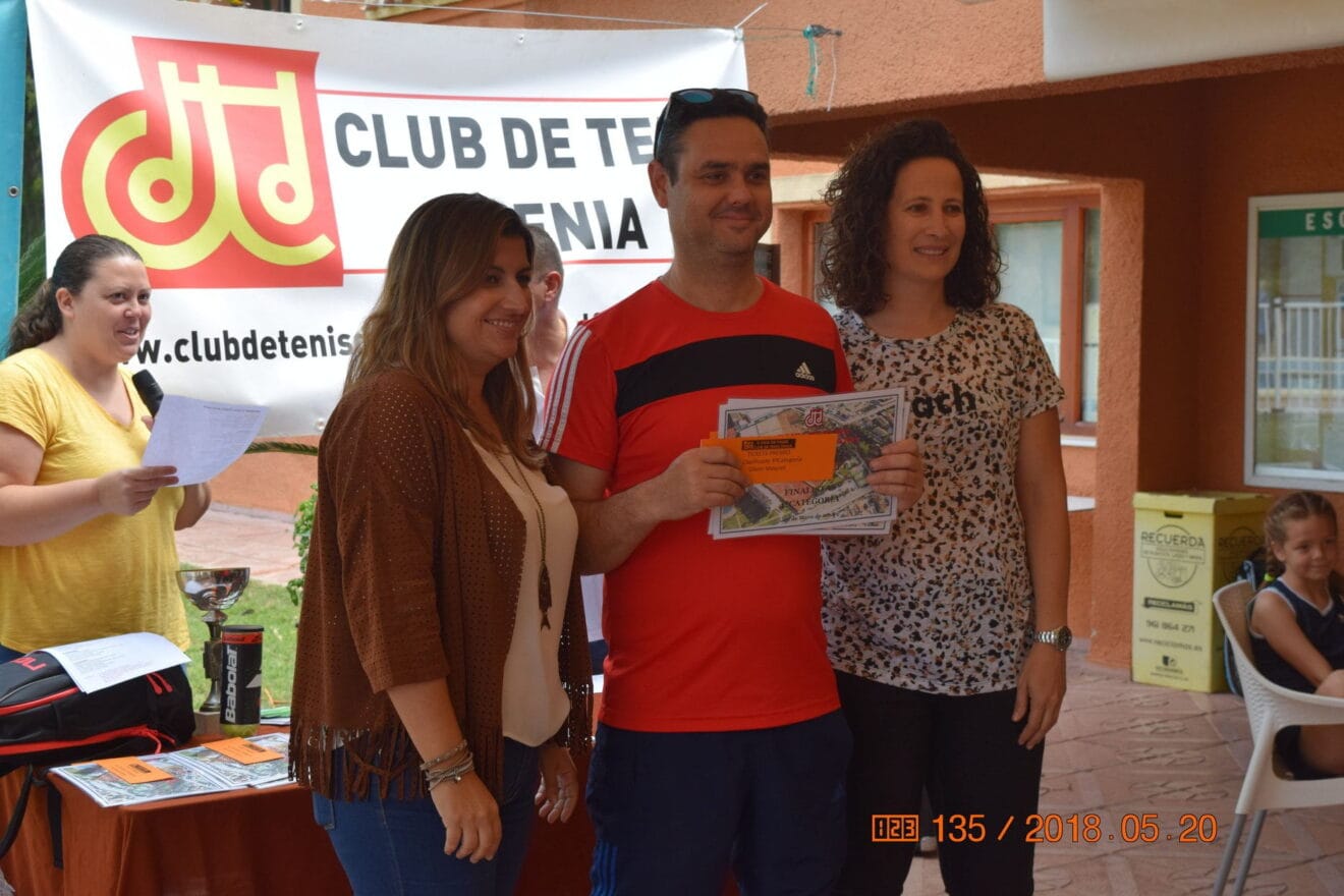 Olivier Maquet con su premio