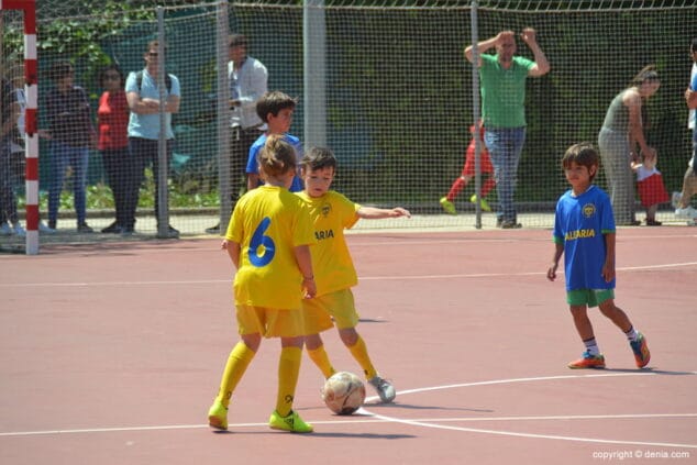 partido de prebenjamines de liga local