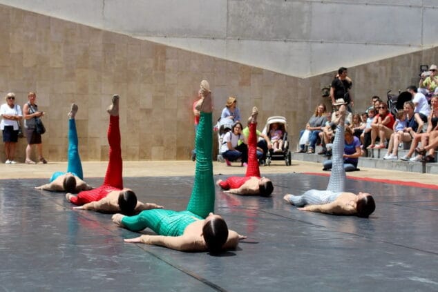 patricia senti en dansant a la marina