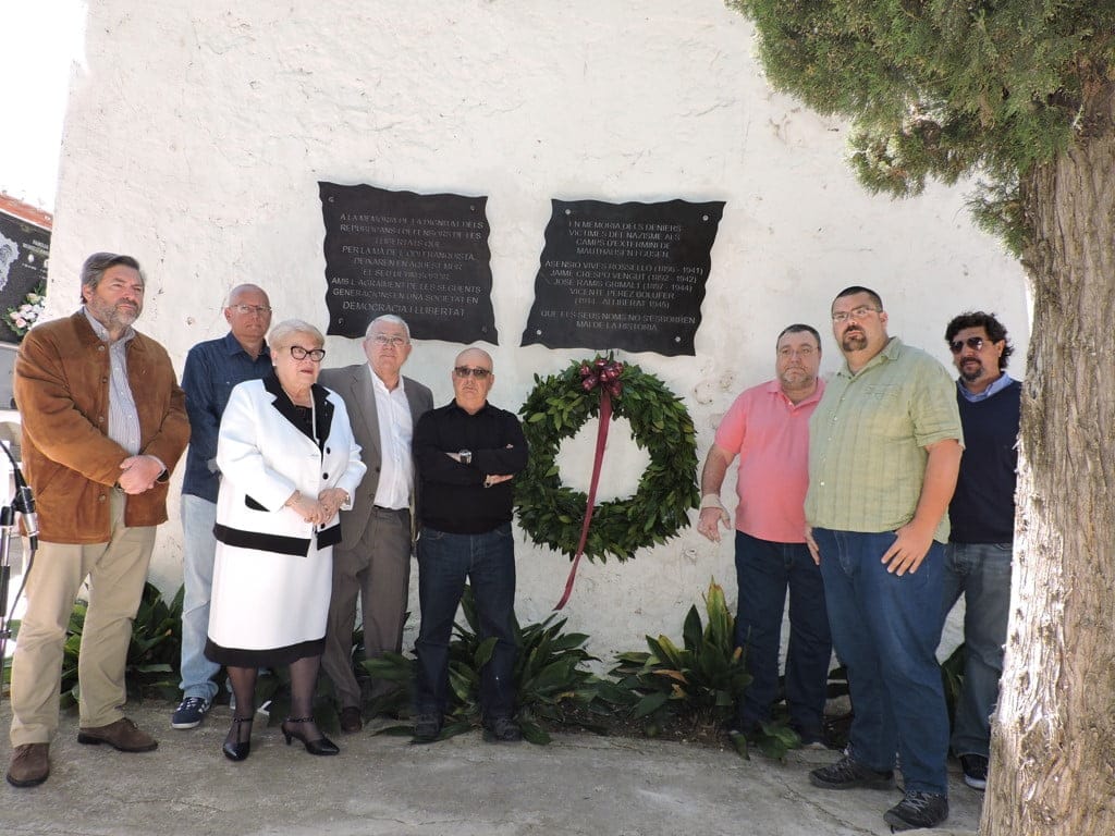 Los dianenses internados en campos de concentración nazis serán recordados para siempre gracias a una placa instalada en el cementerio 1 placa homenaje a los dianenses victimas del nazismo