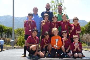 Pou segundo clasificado benjamín