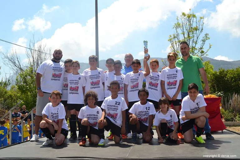 Pou vencedor del choque de alevines ante la Seleccion