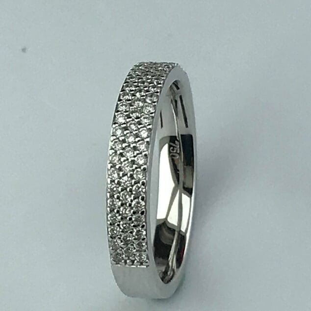 preciosa alianza joyeria relojeria bonilla y argent showroom