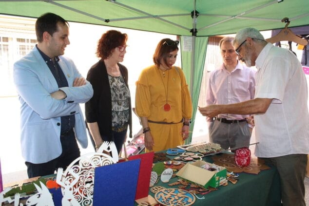 visita a la feria de las autoridades