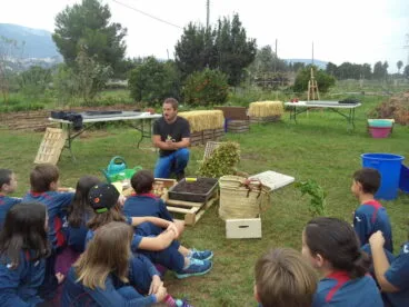 Visita de escolares al ‘Hort Obert’ de Dénia