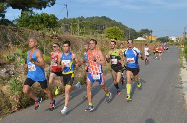 youssef ahatach tirando del grupo