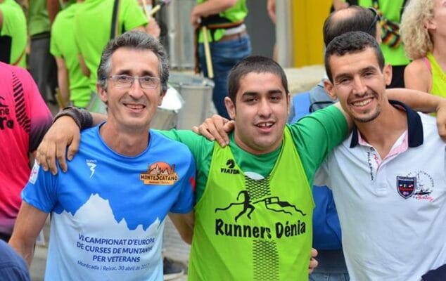 dos grandes que no participaron victor fernandez y moha rida younes con un amigo