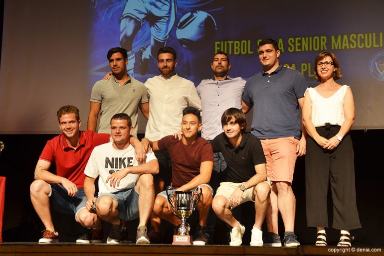 Equipo Baleària campeón Liga Plata