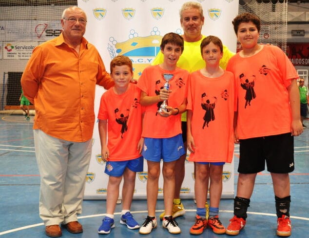 equipo carmelitas alevin