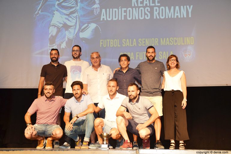 Equipo Reale Seguros-Audífonos Romany campeón de Copa